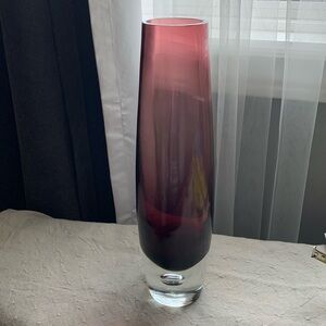 MCM TAMARA ALADIN for RIIHIMAKI SUOMI FINLAND Smokey Art Glass Vase 11 1/2